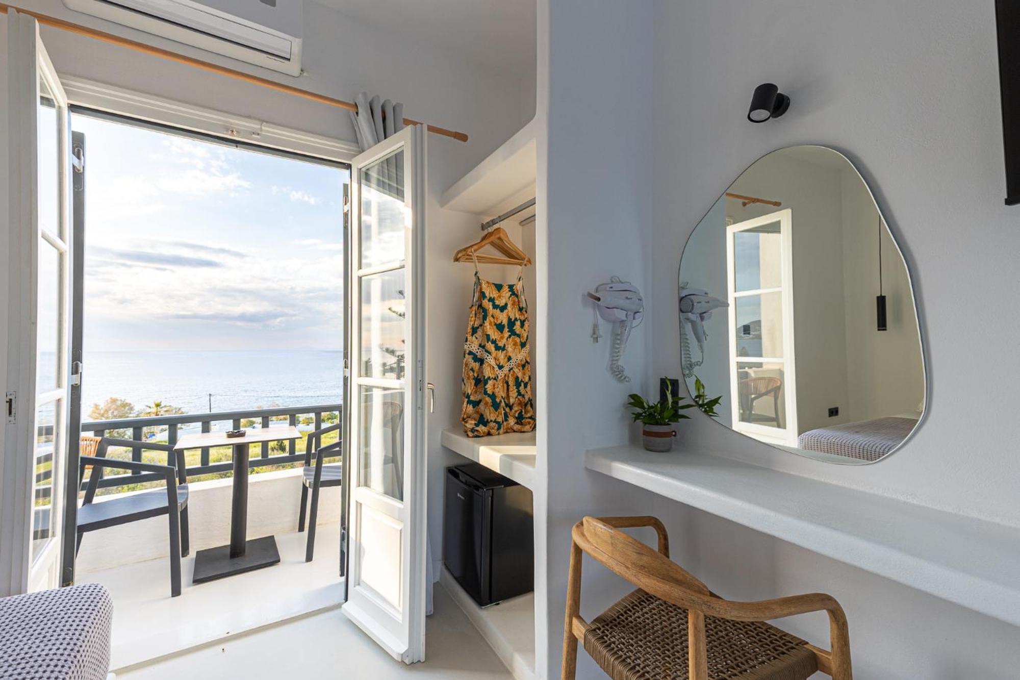 Paros Five Senses公寓式酒店 外观 照片